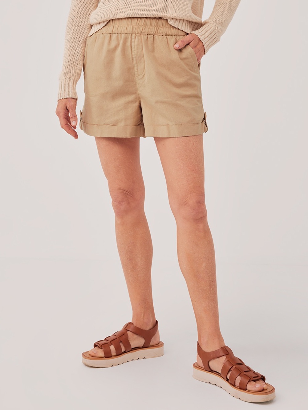 ‼️EUC: Pact Organic Women's Linen Blend The Harbour Tabbed Short - L - Picture 3 of 9